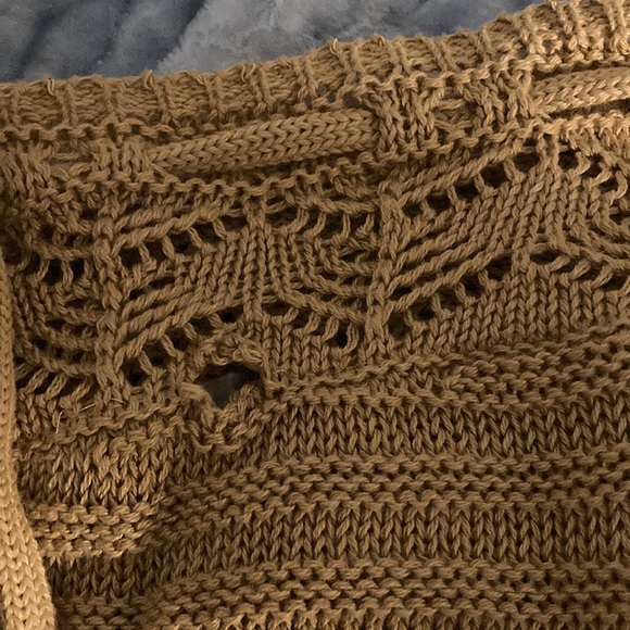 This is from rainbow the size is a small , u can tighten and loosen them both. - Picture 6 of 6